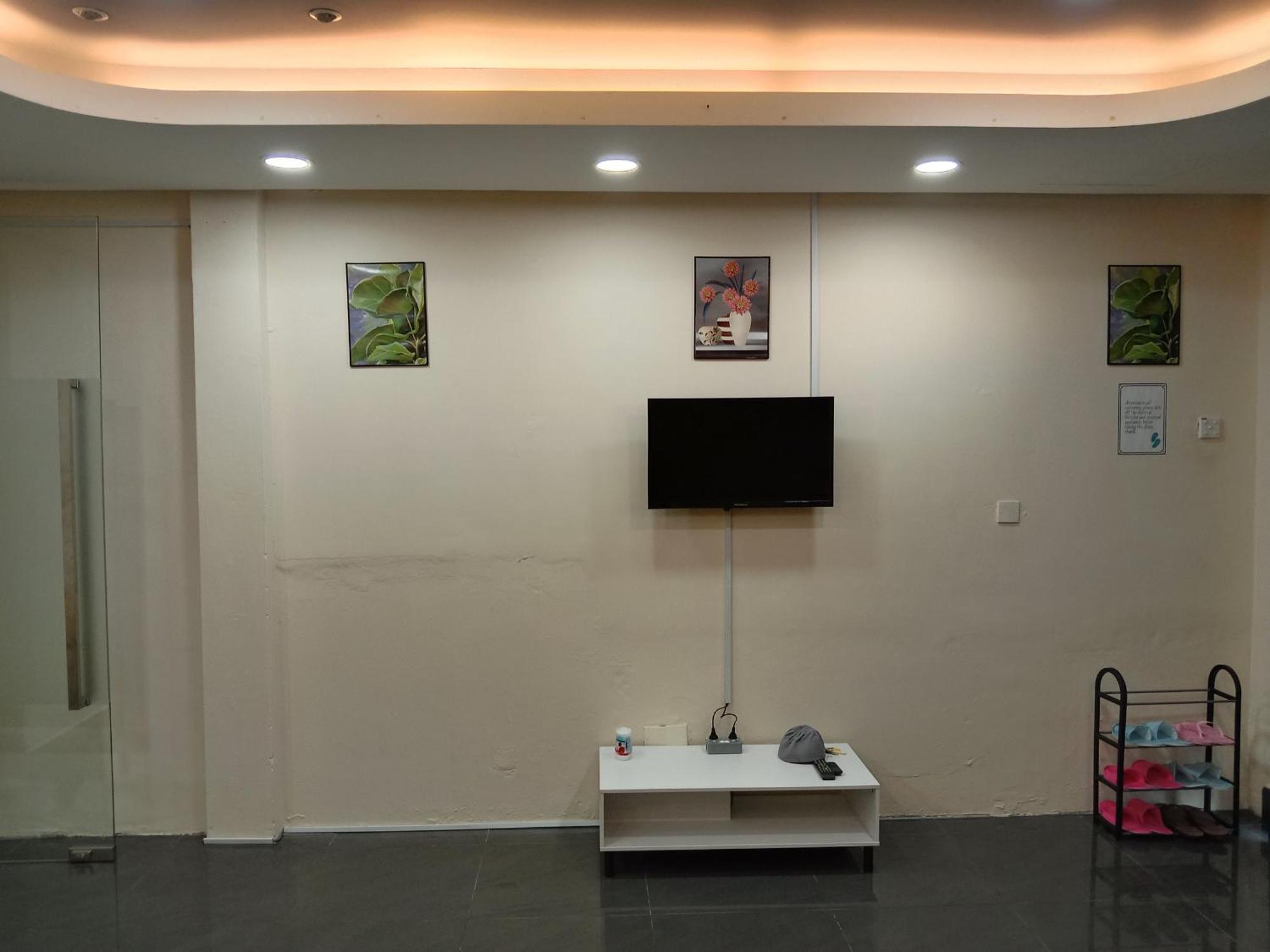 Muallim Home Mersing Esterno foto